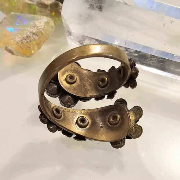 Vintage Michal Negrin Swarovski Floral Wrap RIng - Picture 4 of 6